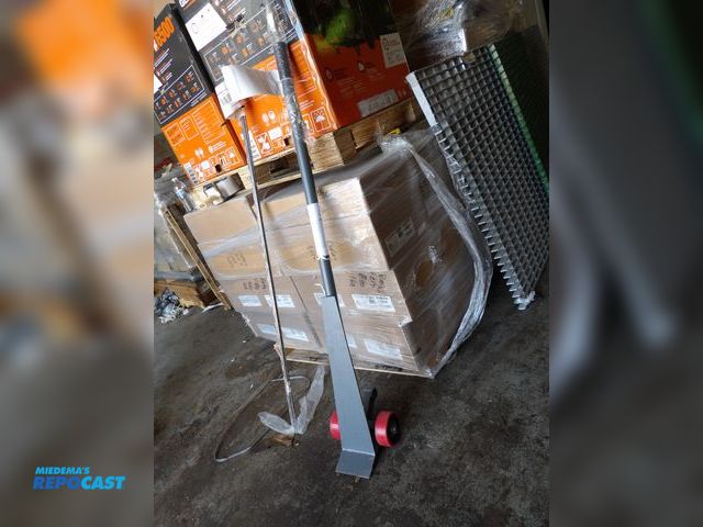 Lot 2-58328 - New  PryBar Lever Dolly, 5000lb capacity