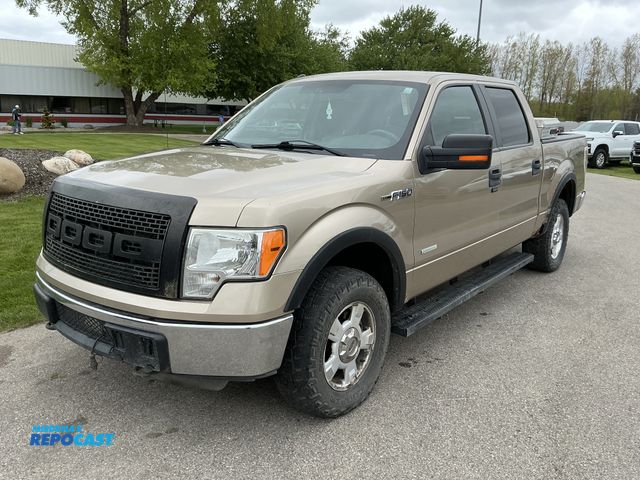 Lot 2-40985 - 2011 Ford F150 FX4 SuperCrew Short Box Other Pickup Truck 4x4