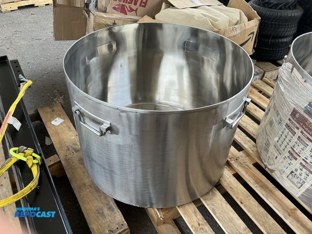 Lot 2-64162 - 160 gallon stock pot