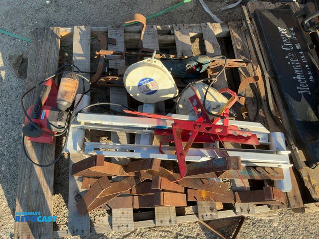 Lot 2-16282 - Lot of miscellaneous construction equipment including metal braces, ladder jacks, skil sander, aero-...