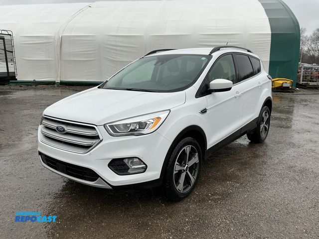 Lot 2-21086 - 2018 Ford Escape SEL SUV FWD