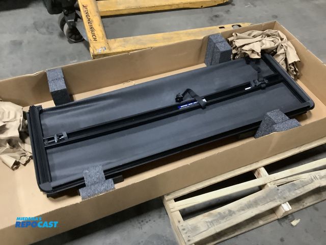 Lot 2-93457 - Ford 4.5ft Bed Cover Soft Folding FIA AMNZ6J-99501A42-AD