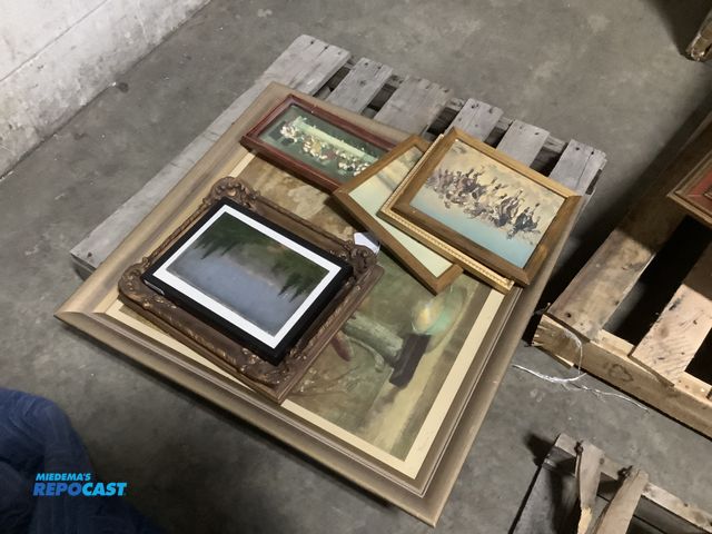 Lot 2-14682 - 7 Assorted Pictures