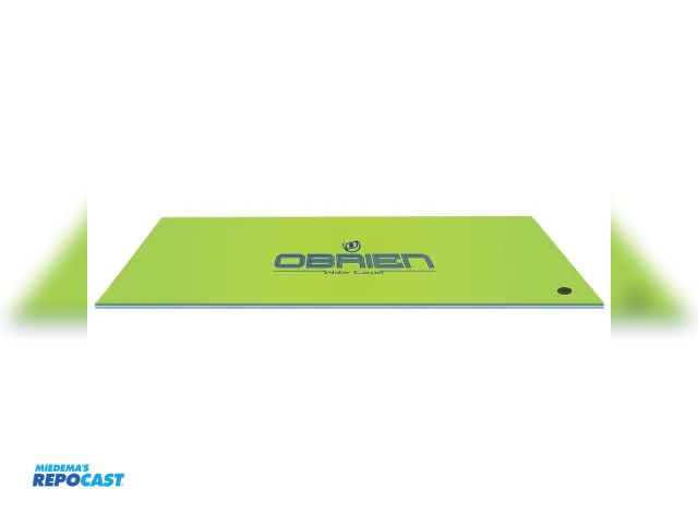 Lot 2-67725 - O’Brien Water Carpet 18’ x 6’ Blue and Green Floating Mat
