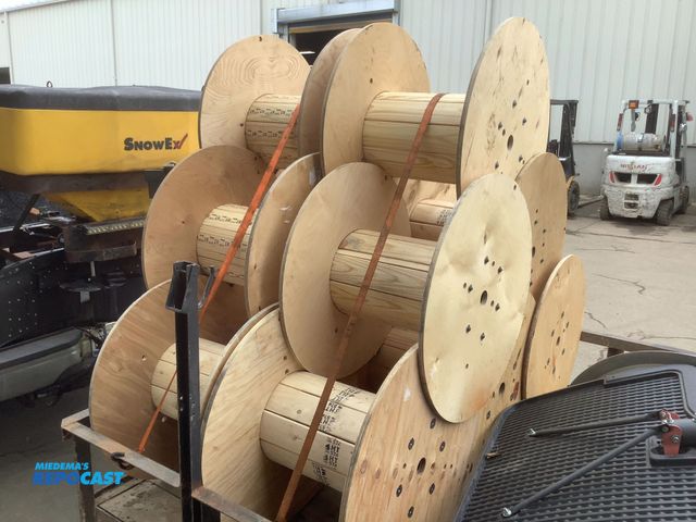 Lot 2-93723 - Lot of (12) Wooden Spools