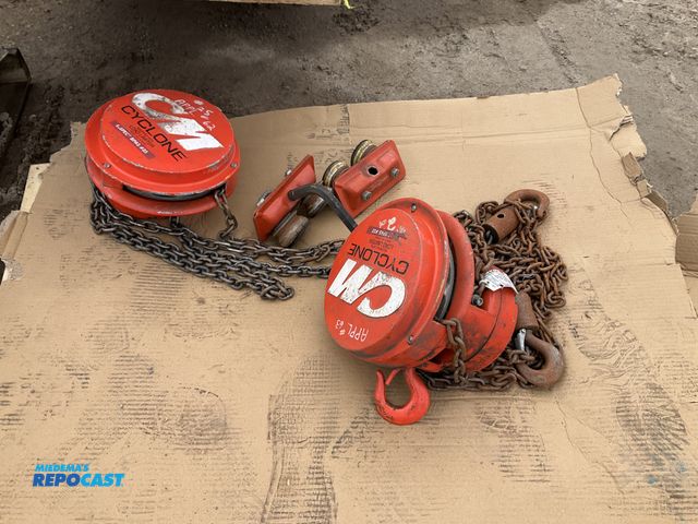 Lot 2-27519 - 2 CM Cyclone Chain Hoists