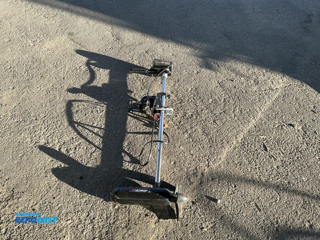 Lot 2-76378 - Stoma 30 Horse 5-speed Shake Spear Troll Motor