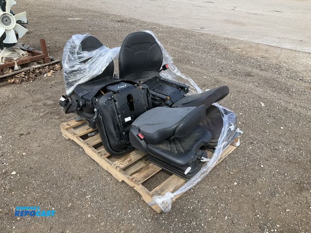 Lot 2-40564 - (6) seats for equipment/tractors, different sizes and makes, some are hard mount and some are spring...