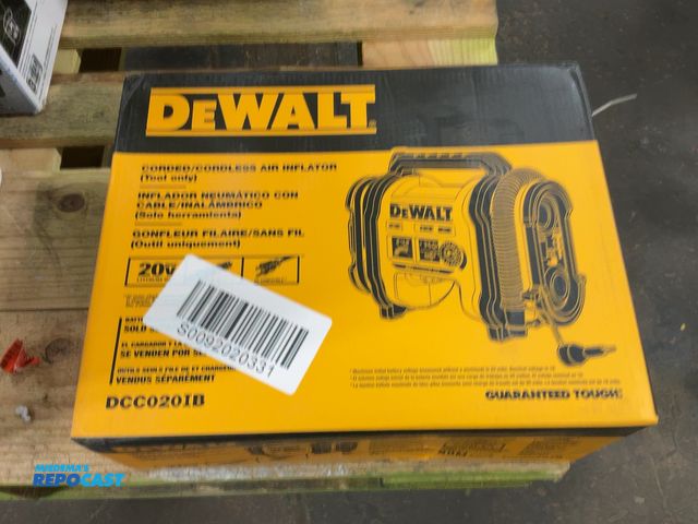 Lot 2-21950 - Dewalt Corded/Cordless Air Inflator, DCC020IB, Tool Only-No Battery