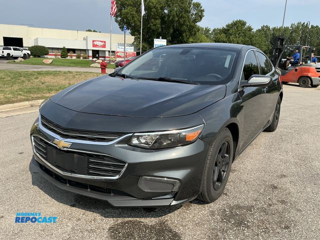 Lot 2-16342 - 2017 Chevrolet Malibu LS Sedan FWD