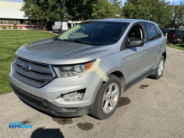 Lot 2-23175 - 2017 Ford Edge SE SUV AWD
