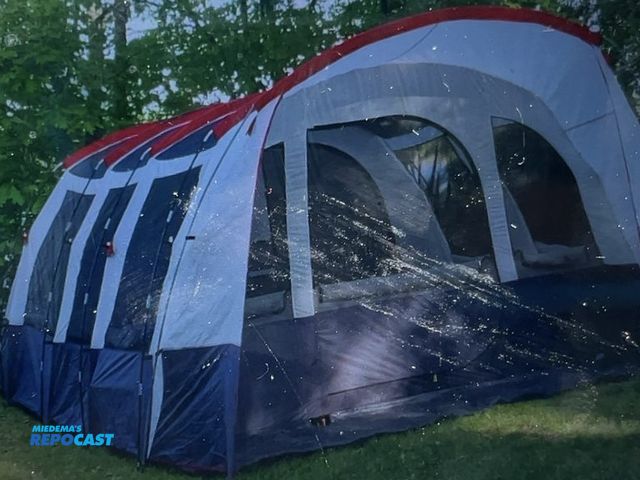 Lot 2-76601 - Unknown size outdoor Tent