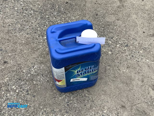 Lot 2-35023 - Lot of (1) 5 gallon bucket of wire wizard anti splatter for welding.
