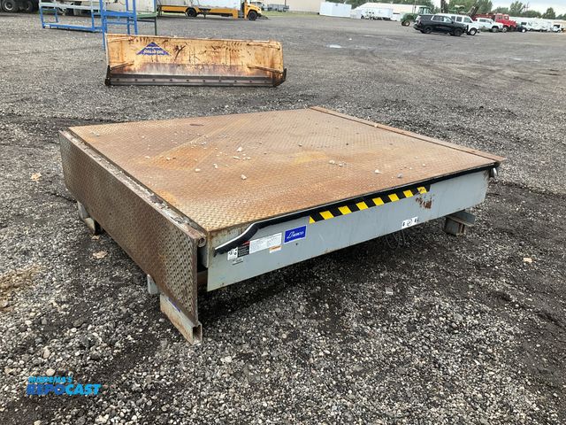 Lot 2-41641 - Serco HL hydraulic raise/lower dock plate (no wiring or controls), 30,000 lb capacity, main steel pl...