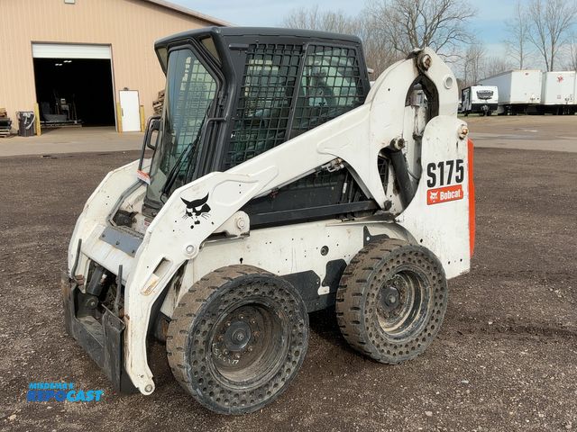 Lot 2-43058 - 2009 Bobcat S175 Compact Skid Steer Loader