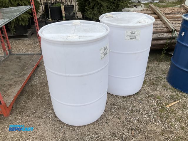 Lot 2-34912 - lot of 2 55 gallon white plastic barrels with 2 removable bungs, contained vinegar