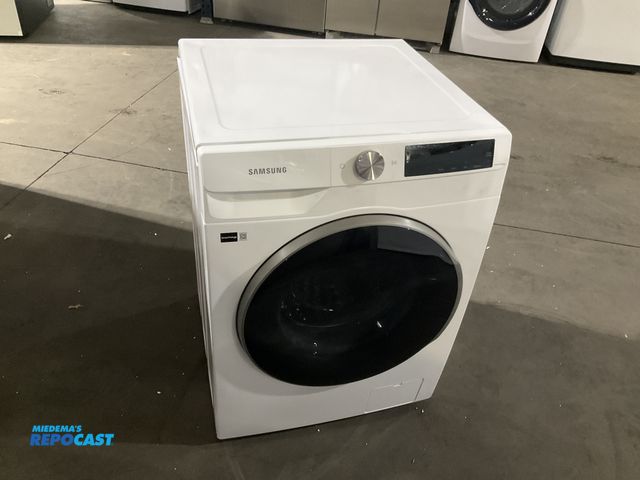 Lot 2-46479 - Scratch & Dent Samsung WW25B6900AW Washer