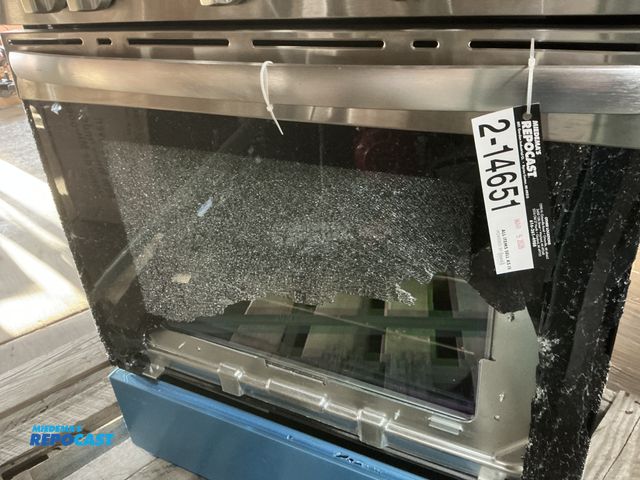 Lot 2-63179 - Scratch & Dent Gas Frigidaire FCRG3083ASE Range Other