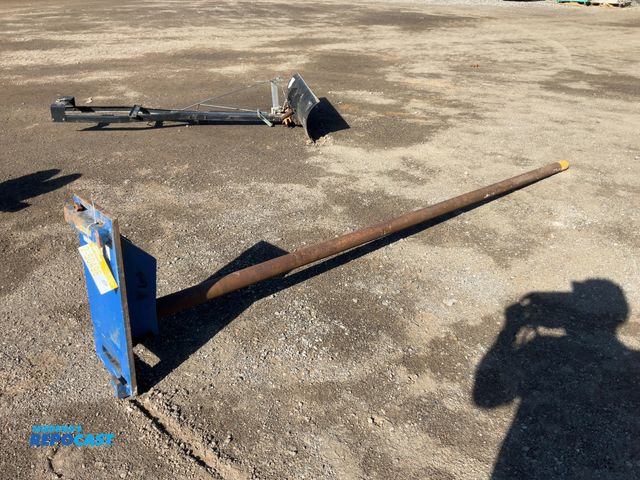 Lot 2-50498 - Carpet Bar for Fork Lift 10’ Quick Attach