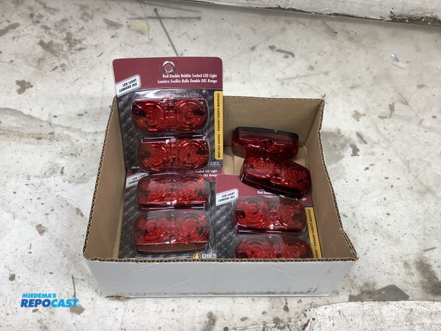 Lot 2-69346 - lot of (8) red LED double bubble marker lights