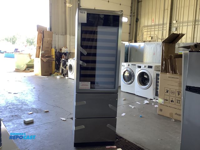 Lot 2-27787 - New Scratch & Dent Electric Free Standing Element EL-BWC108-SS Large stainless steel wine and bevera...