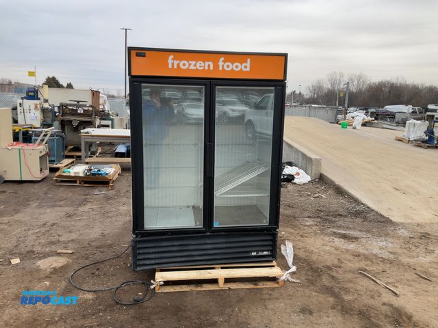 Lot 2-92236 - True Freezer GDM-49F Commercial Freezer