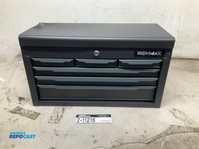 Lot 2-11216 - Lot of (1) New Ironmax toolbox with pull-out drawers. Cosmetic Damage, all drawers function. 2 Keys ...