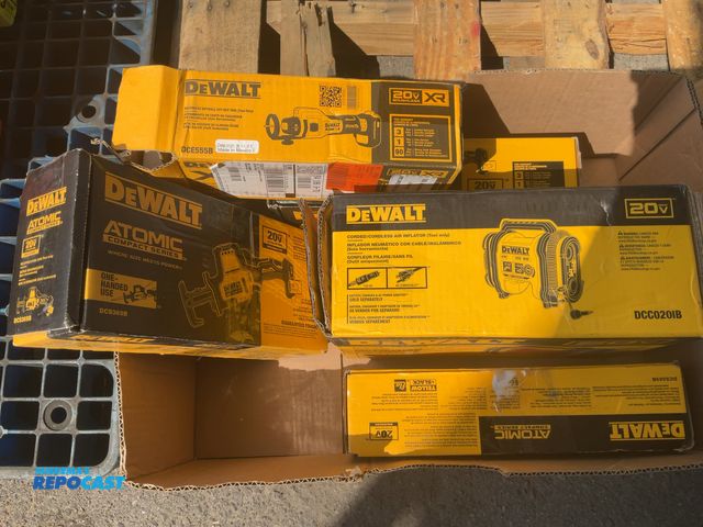 Lot 2-95194 - Lot of (5) Dewalt Power Tools: (3) 20V Atomic Recip Saws, 20V Inflator and 20V Cutout Tool