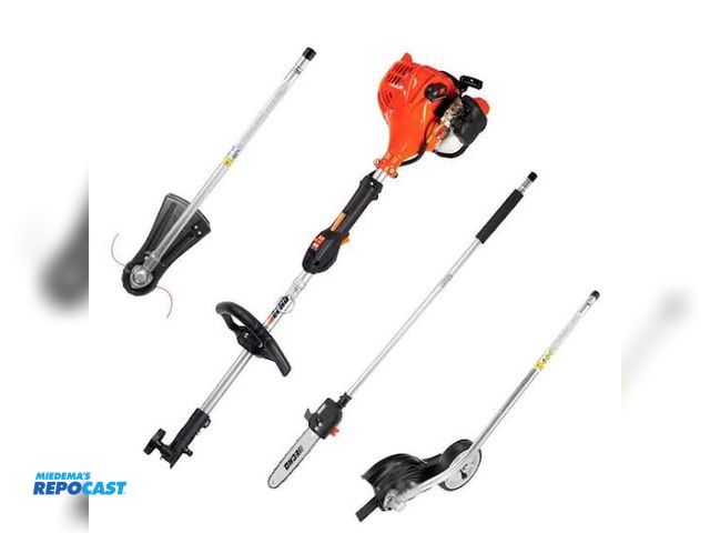 Lot 2-27281 - Lot of (2) Powersmart Pole Saws &amp; (2) Powersmart String Trimmers