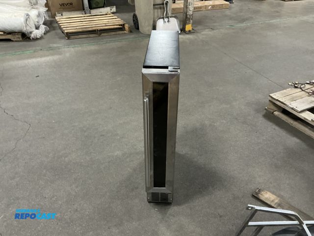 Lot 2-11901 - Free Standing Equator advanced appliances WR 009 Wine refrigerator