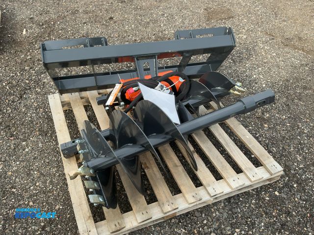 Lot 2-40782 - New Wolverine Hydraulic Auger Skid Steer Attachment, Model ADB-13-1218R, 15-20 GPM, Universal Quick ...