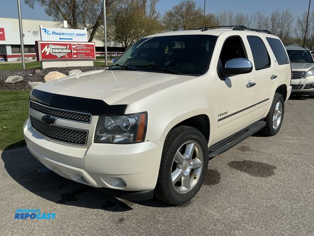 Lot 2-34672 - 2013 Chevrolet Tahoe LTZ SUV 4x4