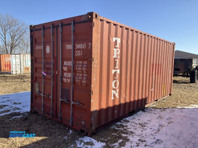 Lot 2-23663 - 20’ Shipping / Storage Container