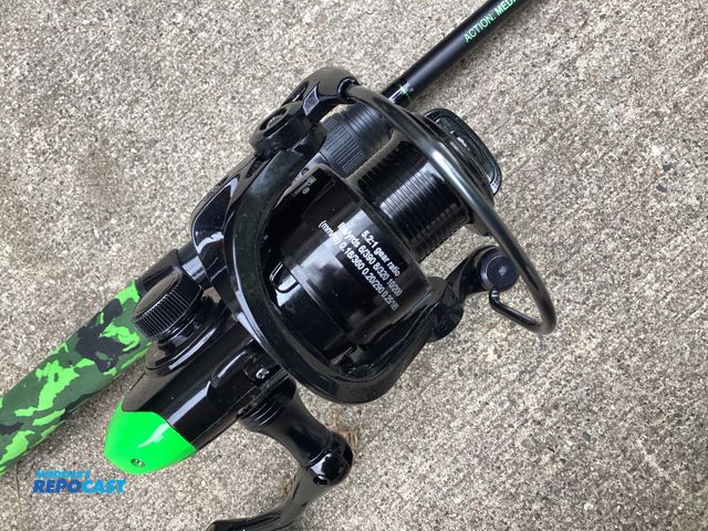 Lot 2-76406 - New LUNKERHUNT SUBLIME Spinning Combo Fishing Gear. Medium action rod, 6‘8“ in length. 5.2:1 gear ra...