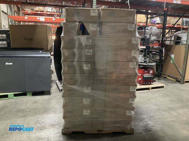 Lot 2-95168 - Sweda 20oz Blue Party Tumbler Cups, 25 Per Box