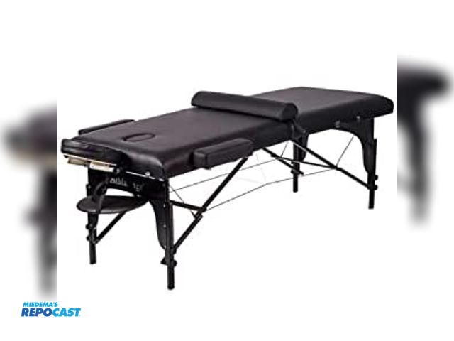 Lot 2-94476 - Best Massage Model BMC-200 Black Collapsible Massage Table