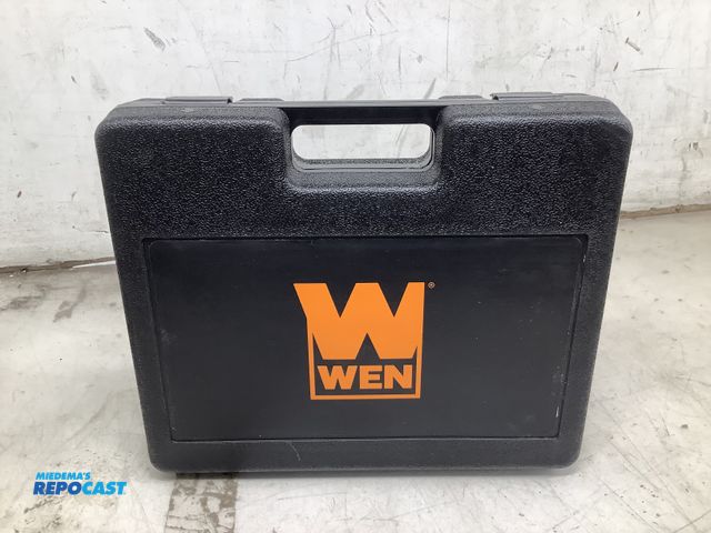 Lot 2-18892 - WEN 61722K 18-gauge 2-in-1 Brad nailer and stapler