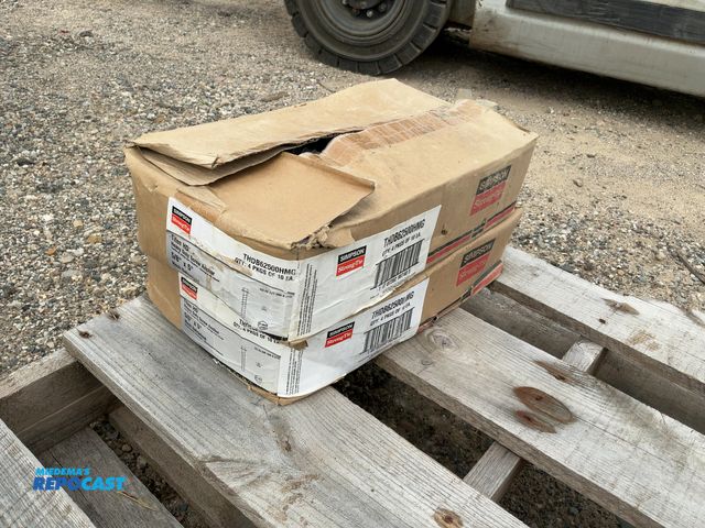 Lot 2-91310 - (80) Simpson 5/8” x 5" Galvanized Screw Anchors