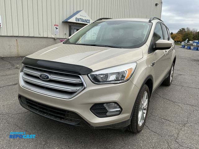 Lot 2-69319 - 2018 Ford Escape SE SUV 4x4