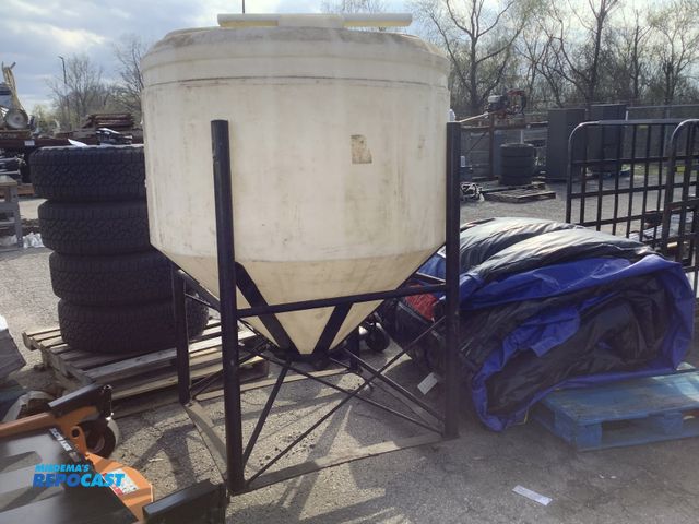 Lot 2-94929 - Lot of (1) white protectoplas mixing tank on black metal cart