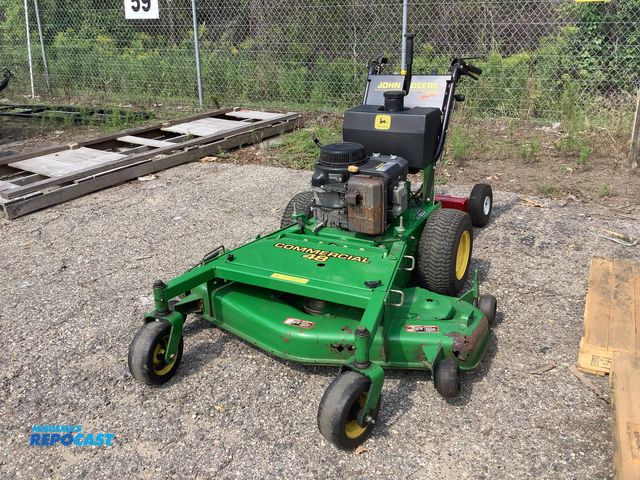 Lot 2-71899 - John Deere Commercial 48 HD45 hydro Riding Lawn Mower