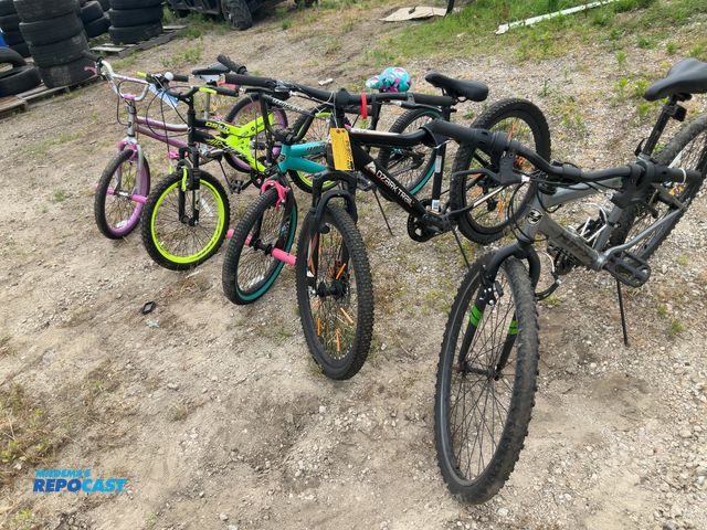Lot 2-96053 - Lot of (5) bikes kend 2 cool, Avigo air flex, tempest pro 20, ozark trail glide, huffy granite