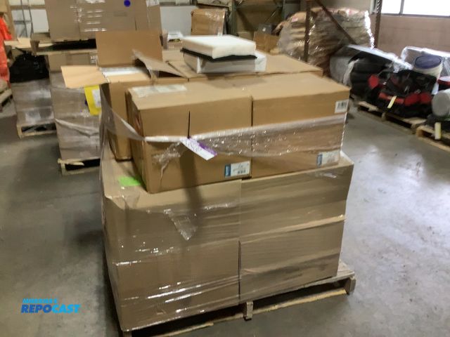 Lot 2-35430 - 20 New Diamond Advantage Diesel Parts air  filters