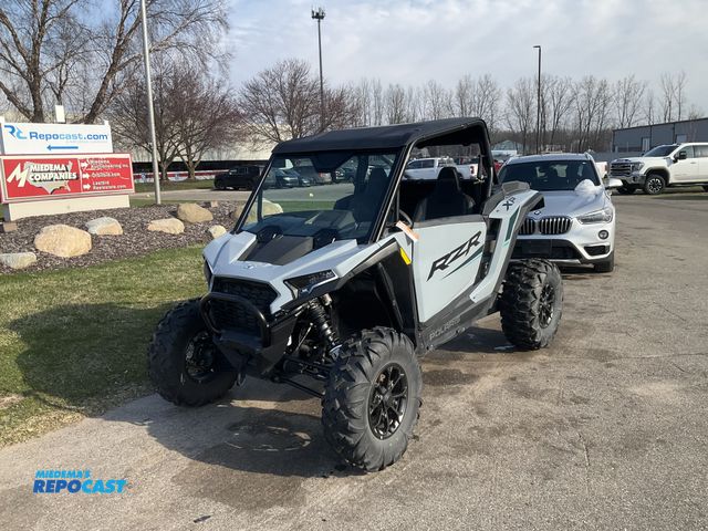 Lot 2-43705 - 2025 Polaris RZR XP 1000 UTV