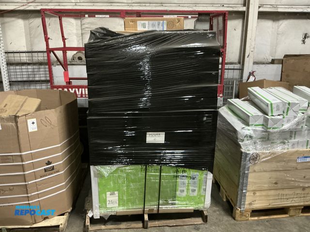 Lot 2-93965 - Skid lot of various Valero radiators