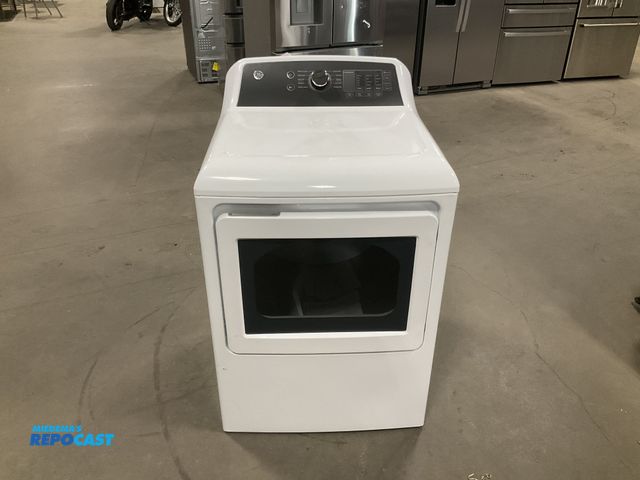 Lot 2-55205 - Scratch & Dent Electric GE Appliances GTD58EBSVOWS  Dryer