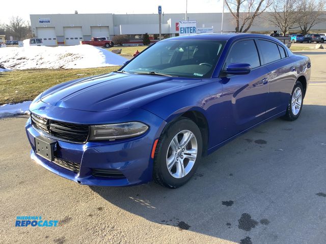 Lot 2-48921 - 2020 Dodge Charger SXT Sedan RWD