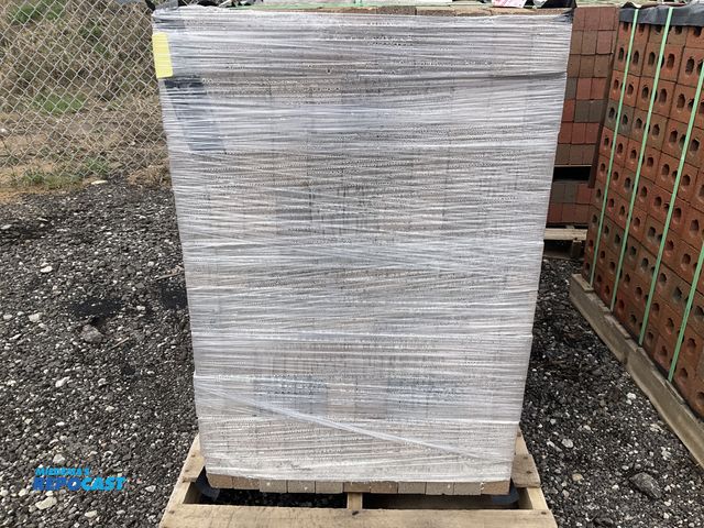 Lot 2-70072 - New Belden Brick Company (1) Pallet of Brick