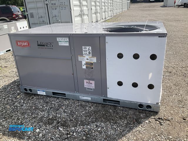 Lot 2-10296 - Bryant CRPWREXH Packaged Rooftop Unit