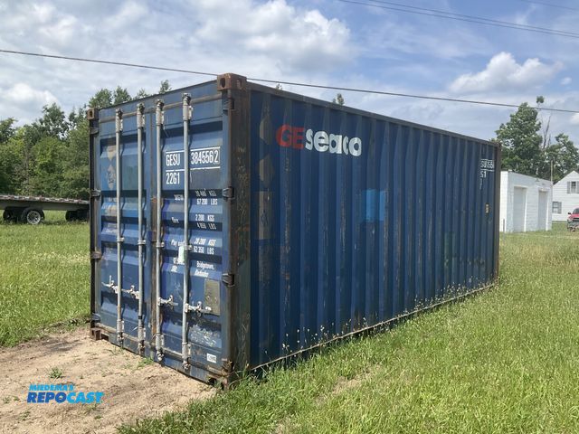 Lot 2-61059 - GE SEACO DC20-35B Metal 20’ Shipping / Storage Container 8’ wide x 8’ 6” tall, swing doors on one en...
